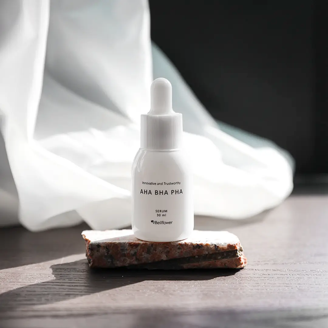 Bellflower - Sérum exfoliant doux aux acides pour une peau lisse